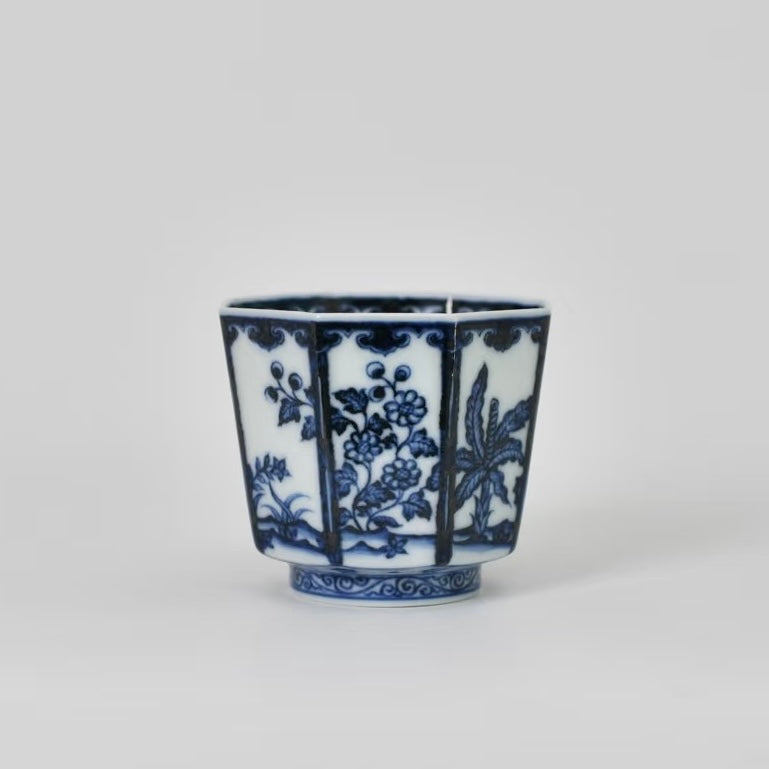 Orientail blue & White Porcelain Coffe Cup